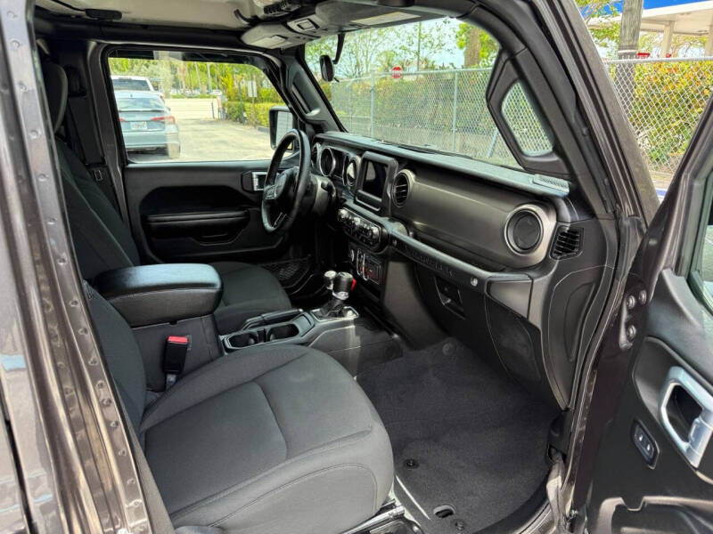 2021 Jeep Wrangler Unlimited Willys Sport