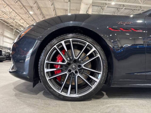 2022 Maserati Ghibli Trofeo