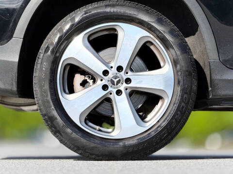 2019 Mercedes-Benz GLC GLC 300
