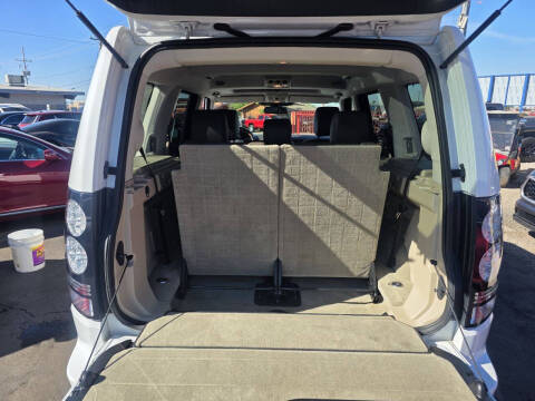 2015 Land Rover LR4 HSE LUX