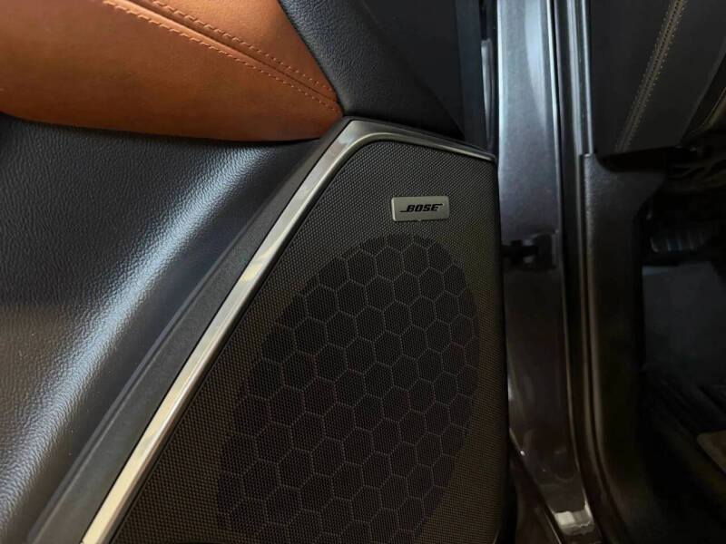 2018 Cadillac Escalade Premium Luxury