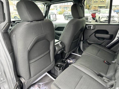 2021 Jeep Gladiator Willys