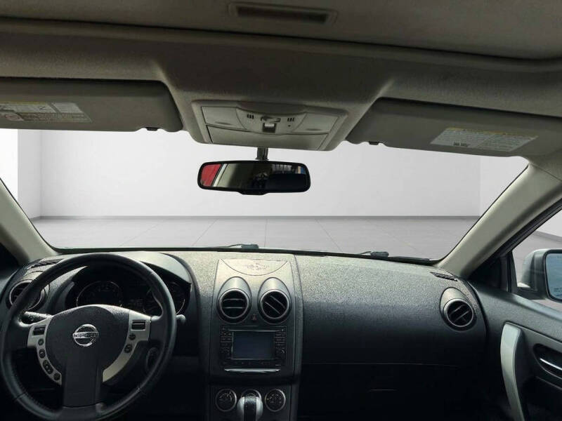 2011 Nissan Rogue S