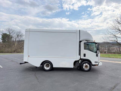2011 Isuzu NPR