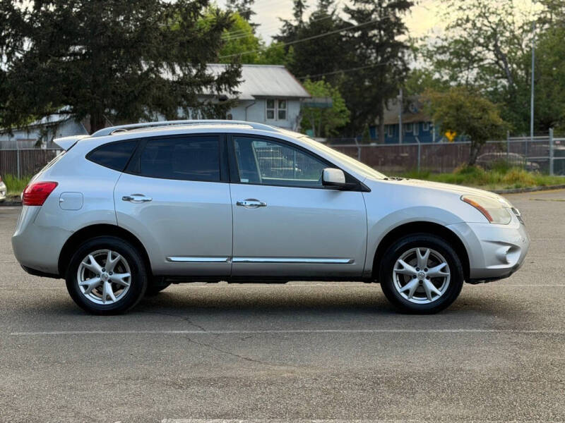 2011 Nissan Rogue S