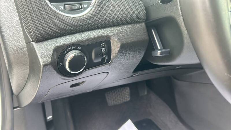 2011 Chevrolet Cruze LT