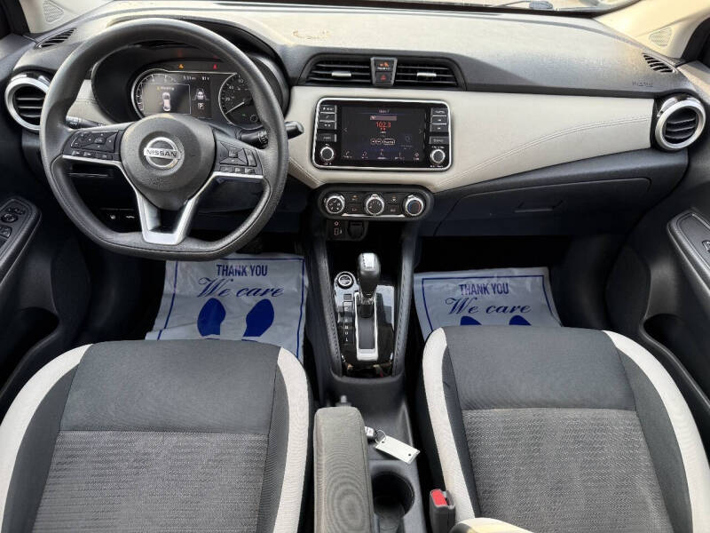 2020 Nissan Versa SV