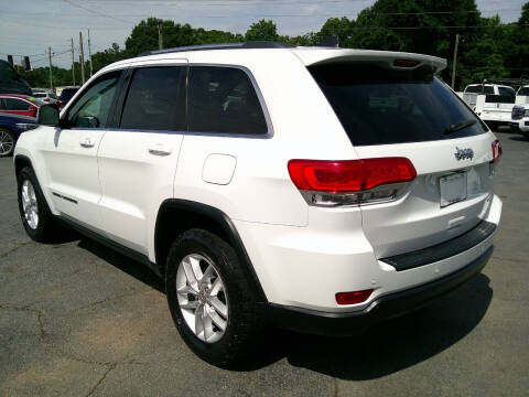 2017 Jeep Grand Cherokee Laredo E