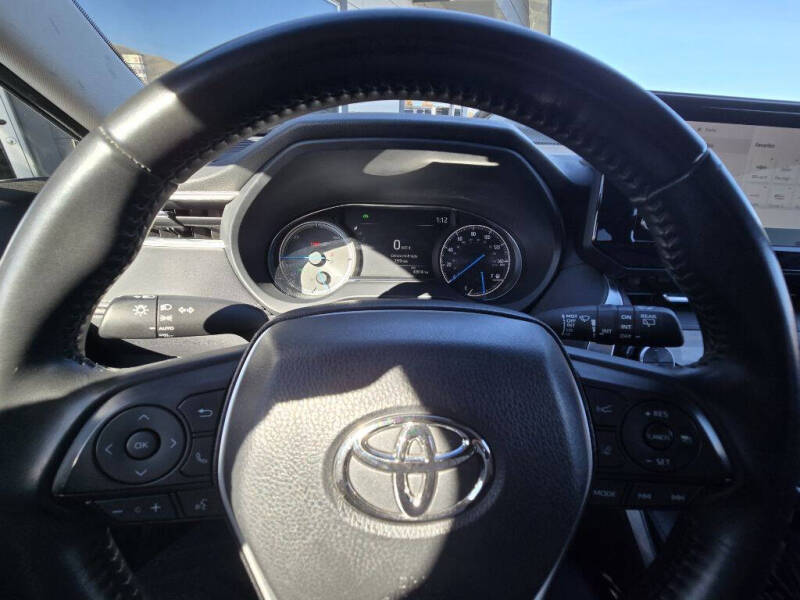 2024 Toyota Venza LE