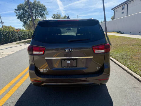 2016 Kia Sedona