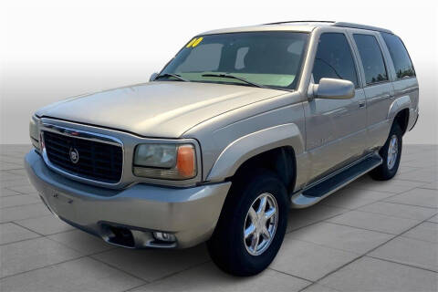 2000 Cadillac Escalade