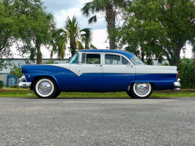 1955 Ford Fairlane