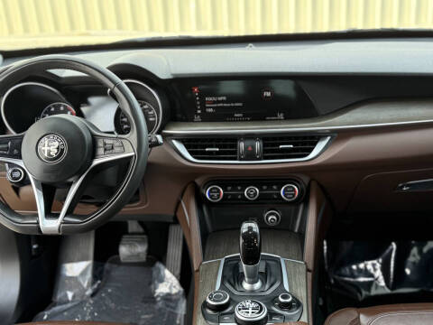 2018 Alfa Romeo Stelvio Ti