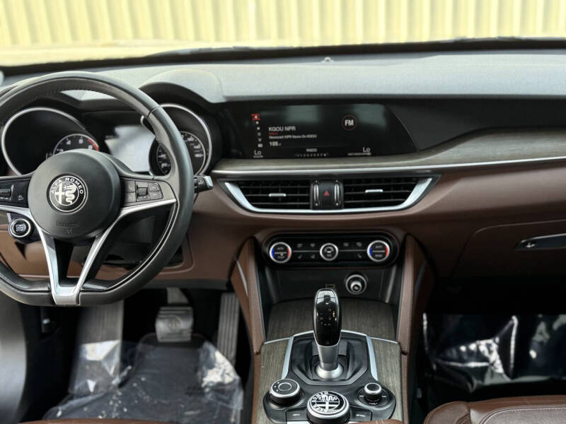 2018 Alfa Romeo Stelvio Ti
