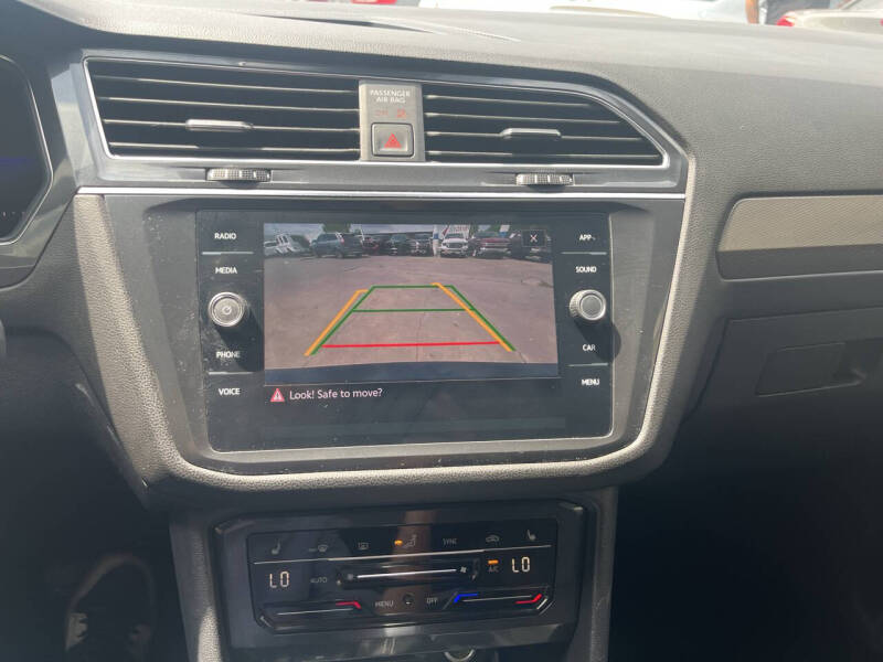 2023 Volkswagen Tiguan SE