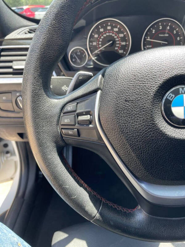 2017 BMW 3 Series 330i
