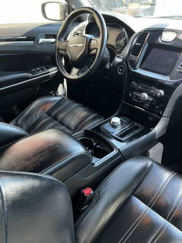 2019 Chrysler 300 S
