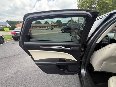 2018 Ford Fusion Titanium