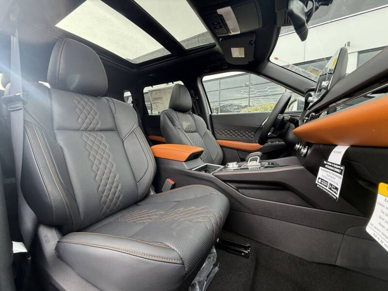 2025 Mitsubishi Outlander PHEV