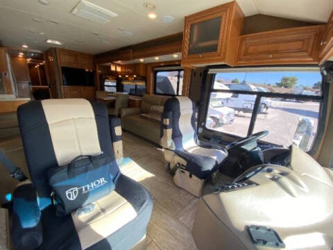 2015 Freightliner MH Chassis