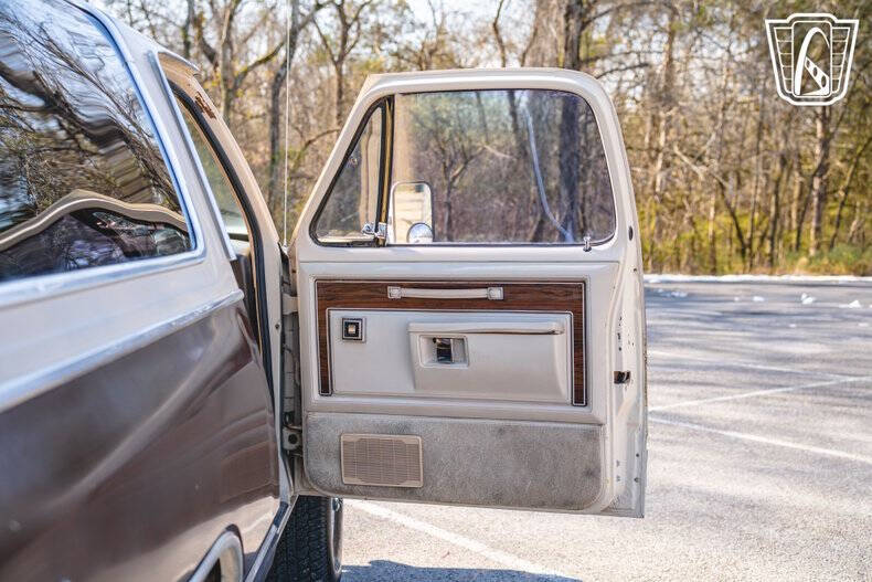 1983 Dodge Ramcharger 150