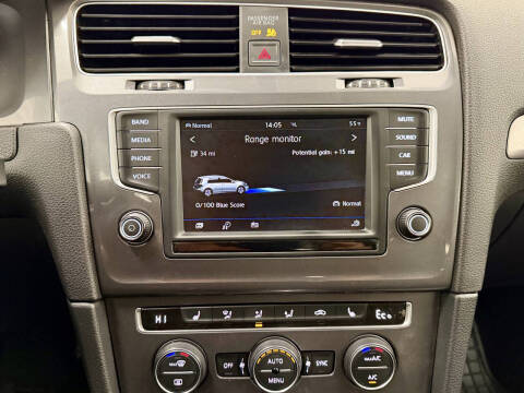 2016 Volkswagen e-Golf SE