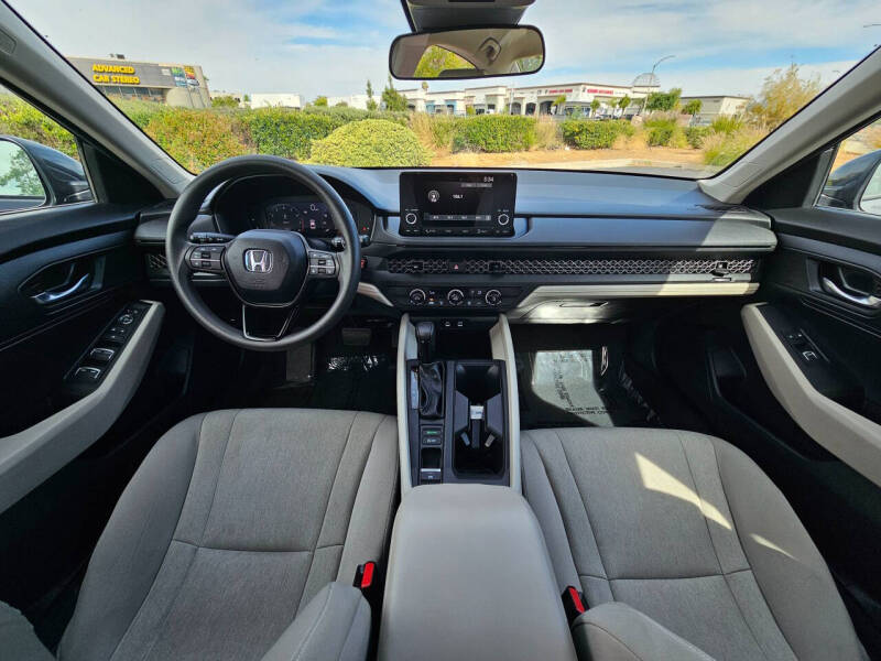 2025 Honda Accord LX
