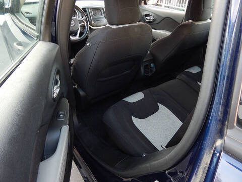 2014 Jeep Cherokee Sport