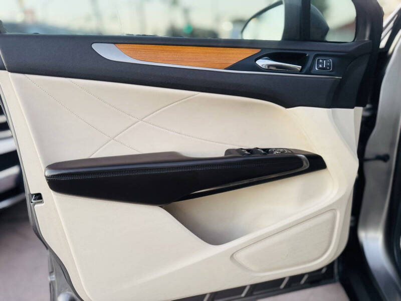 2016 Lincoln MKC Reserve