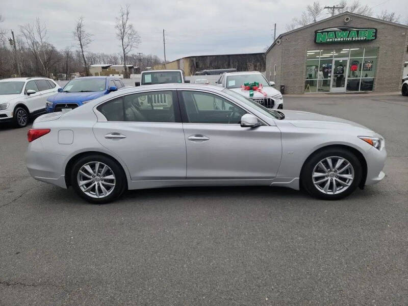 2014 Infiniti Q50 Premium