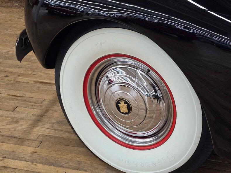 1937 Cadillac Series 70