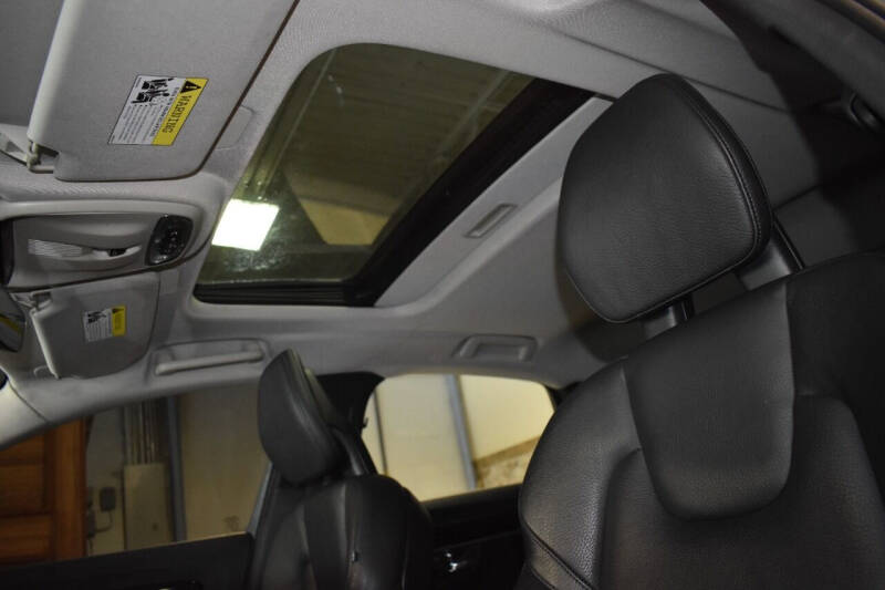 2017 Volvo S90 T5 Momentum