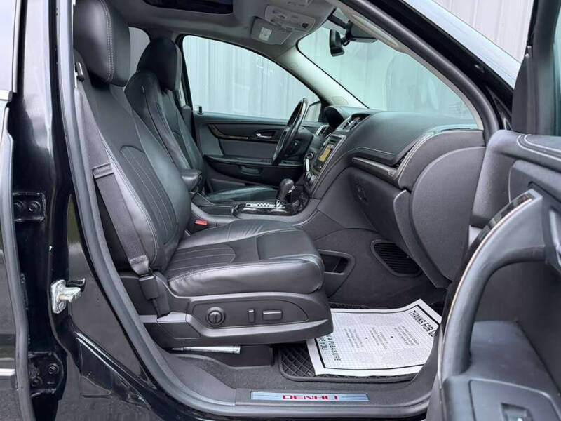 2016 GMC Acadia Denali