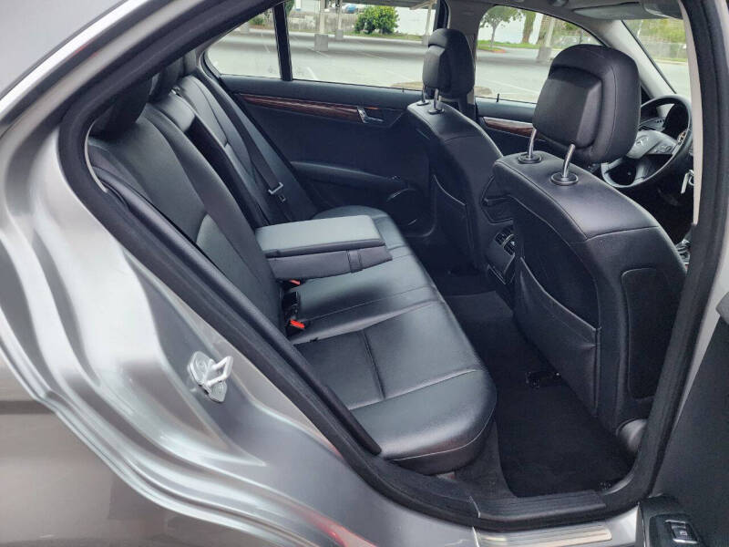 2008 Mercedes-Benz C-Class C 300 Sport