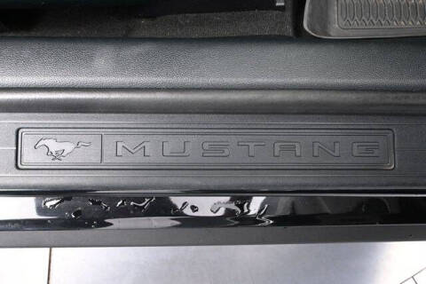 2022 Ford Mustang EcoBoost