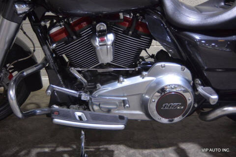 2020 Harley-Davidson FLHXSe