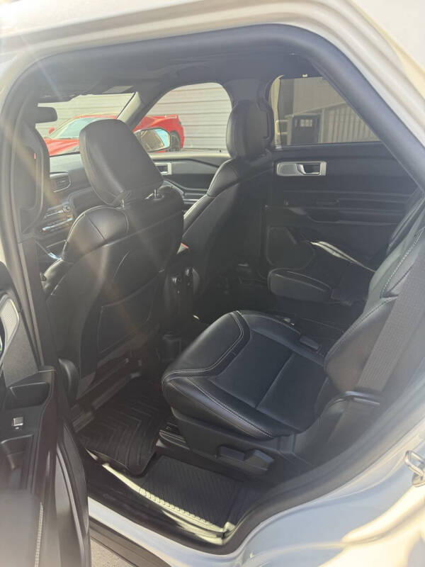 2020 Ford Explorer ST