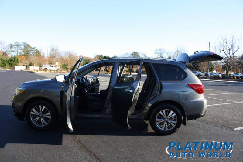 2019 Nissan Pathfinder S