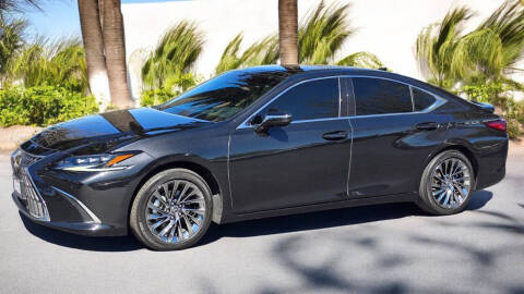 2024 Lexus ES 300h Luxury