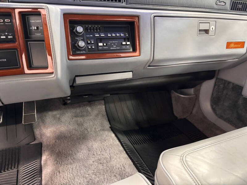 1990 Cadillac Fleetwood