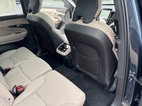 2026 Volvo XC90 B6 Plus 7P