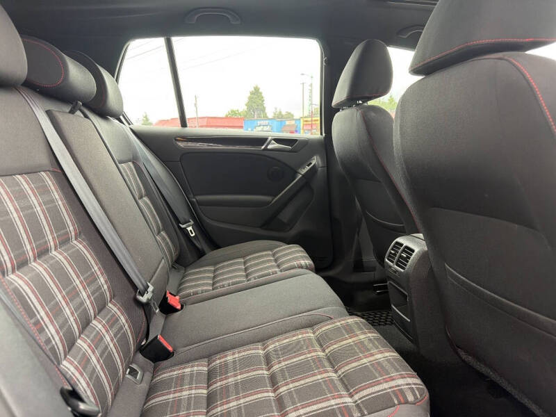 2011 Volkswagen GTI