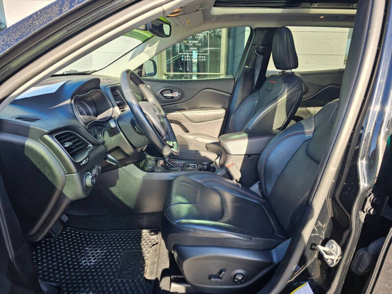 2019 Jeep Cherokee Trailhawk Elite