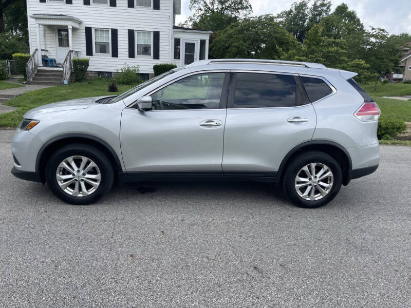 2016 Nissan Rogue SV