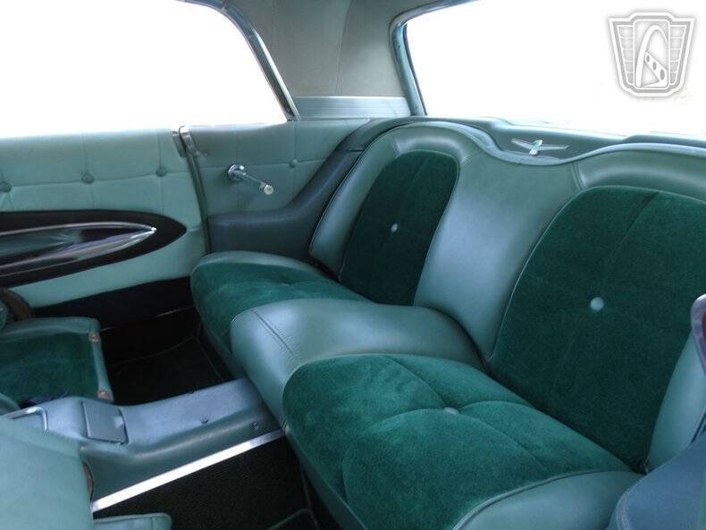 1960 Ford Thunderbird