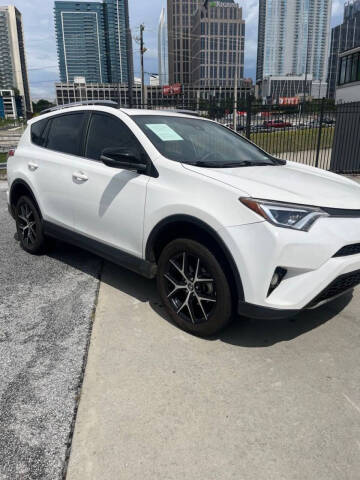 2017 Toyota RAV4 SE