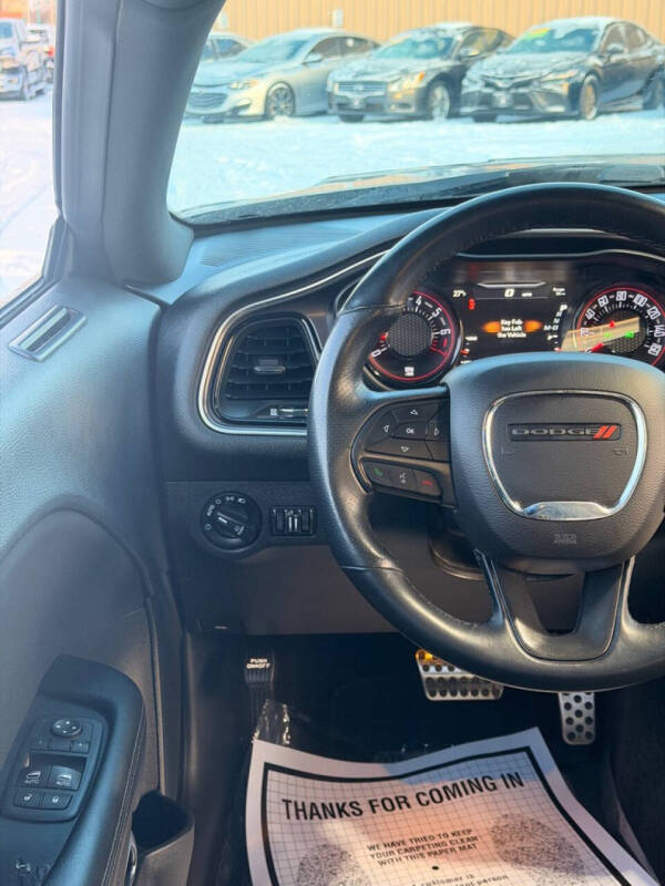 2016 Dodge Challenger SXT