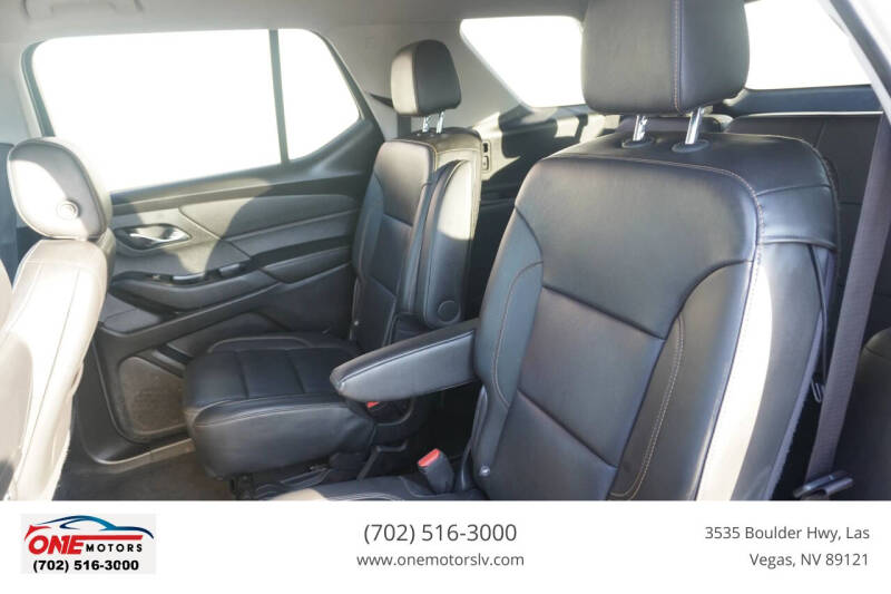 2020 Chevrolet Traverse LT Leather