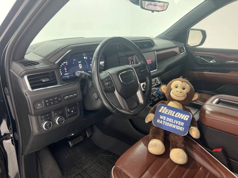 2023 GMC Yukon Denali Ultimate