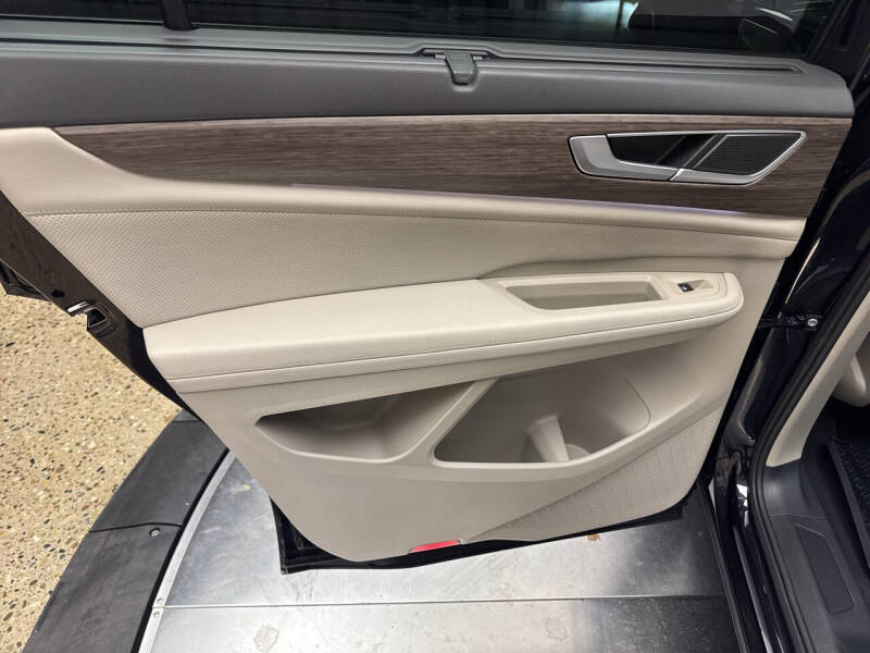 2024 Volkswagen Atlas SEL 4Motion